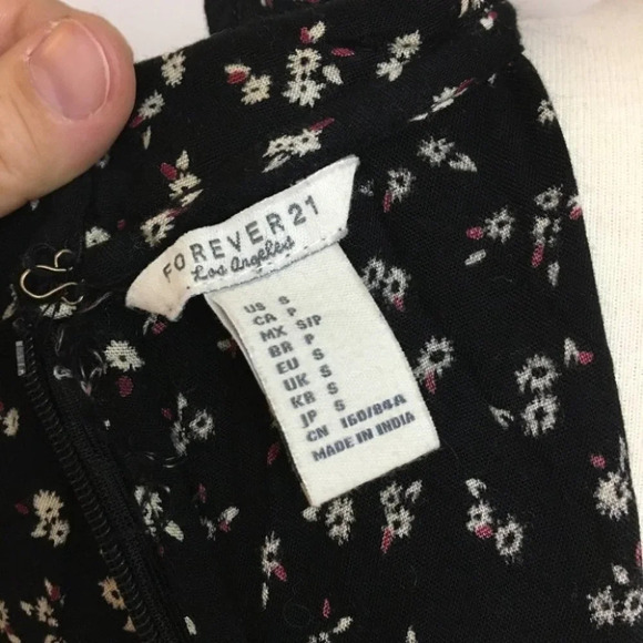 Forever 21 - Peter Pan Collar Mini Dress - Picture 4 of 5